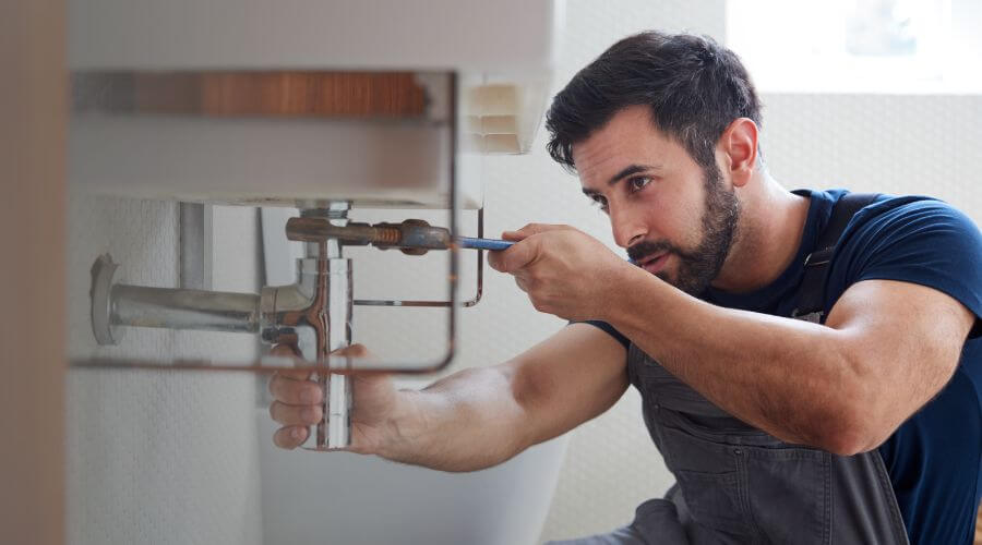 Sink faucet installation in Horseshoe Bend, AR